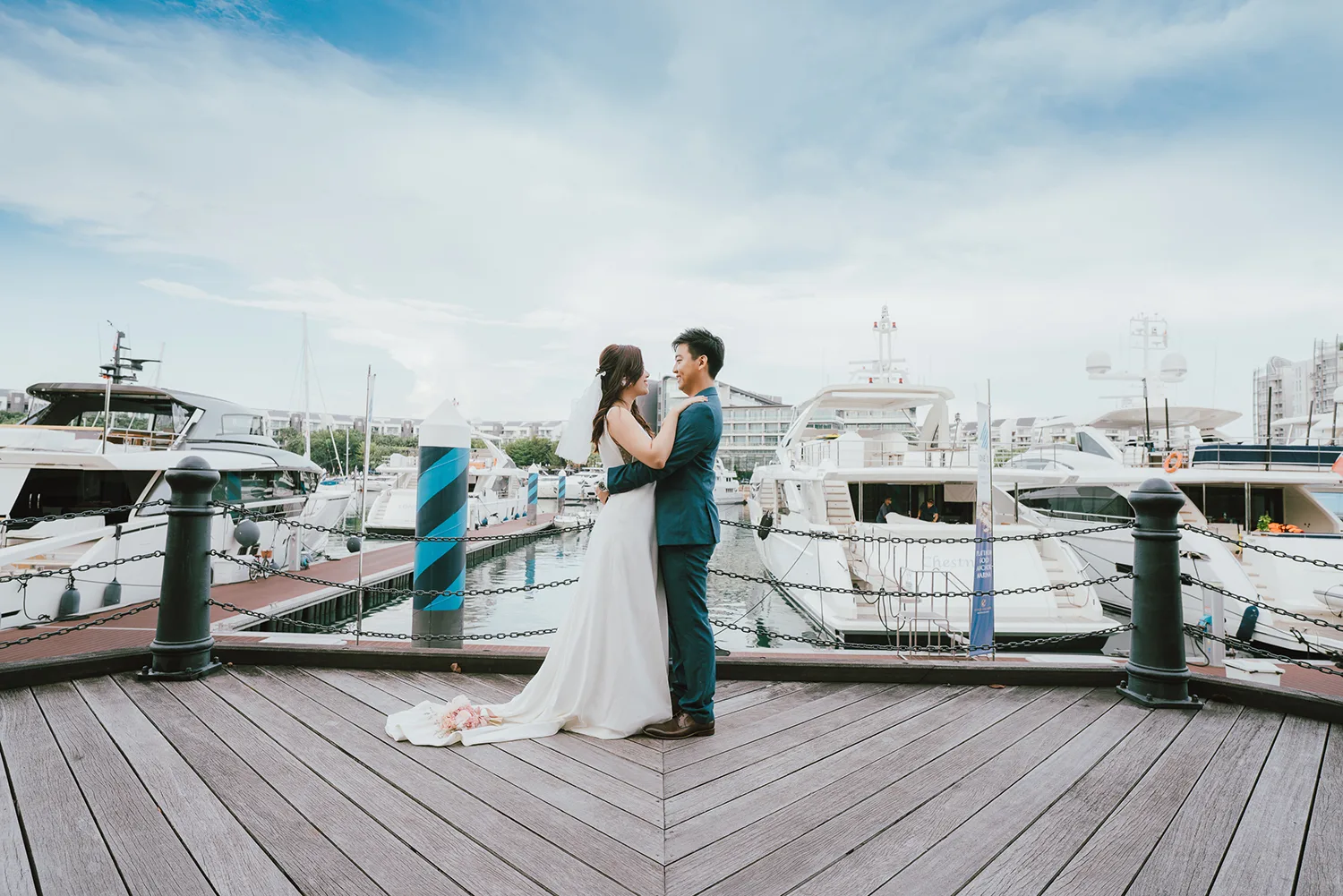 Pre-wedding photoshoot at Sentosa Cove, Singapore
