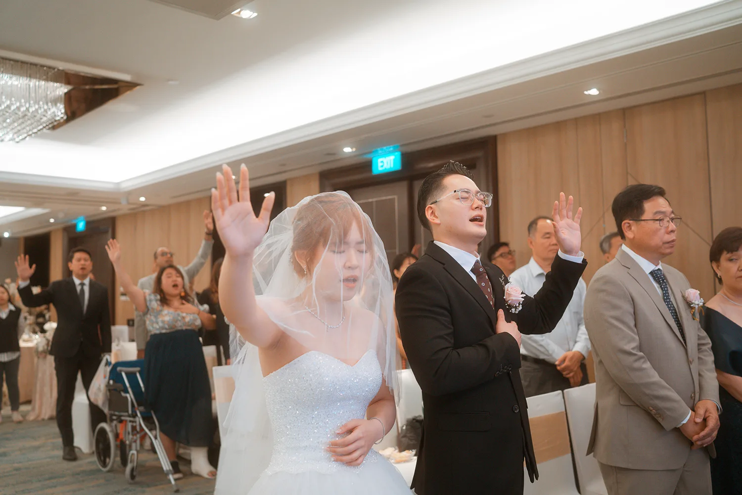 Actual day wedding at Hotel Jen Tanglin, Singapore.