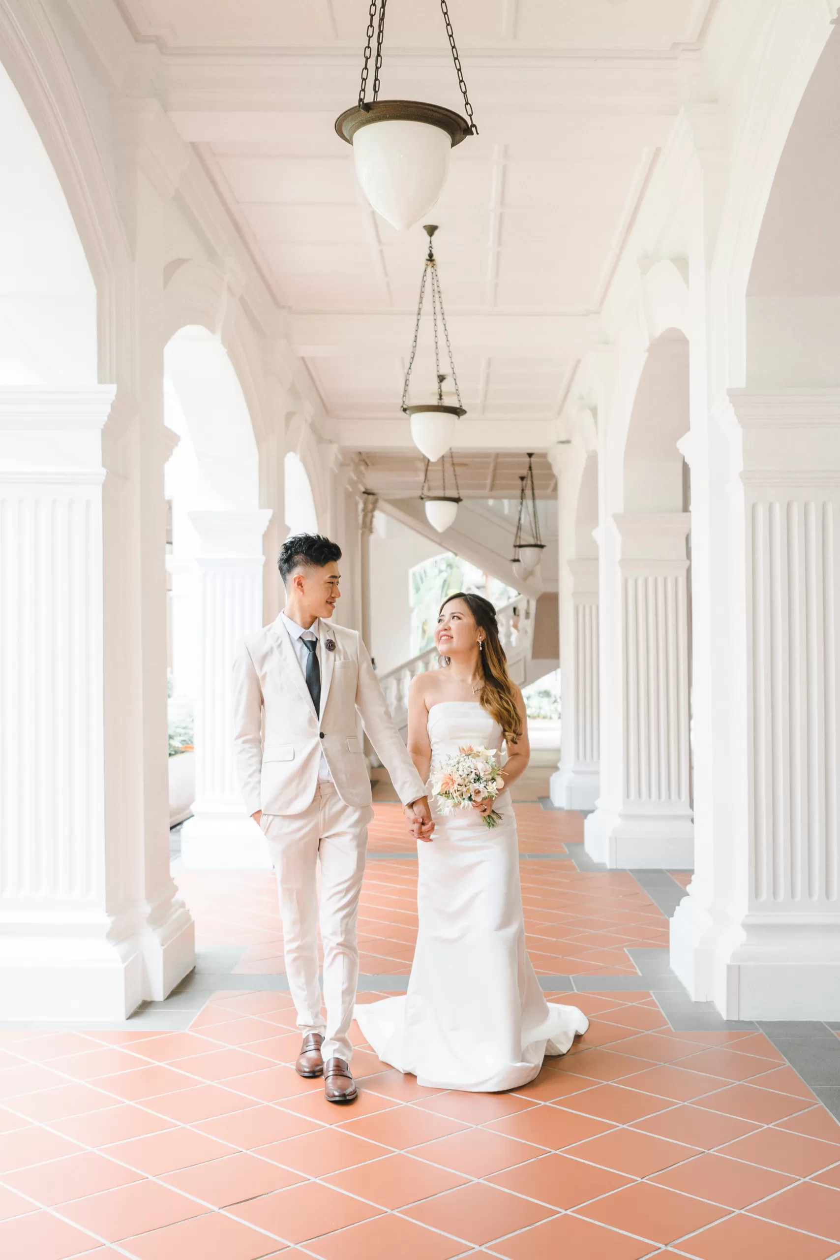 Pre-wedding photoshoot at Raffles Hotel, Singapore