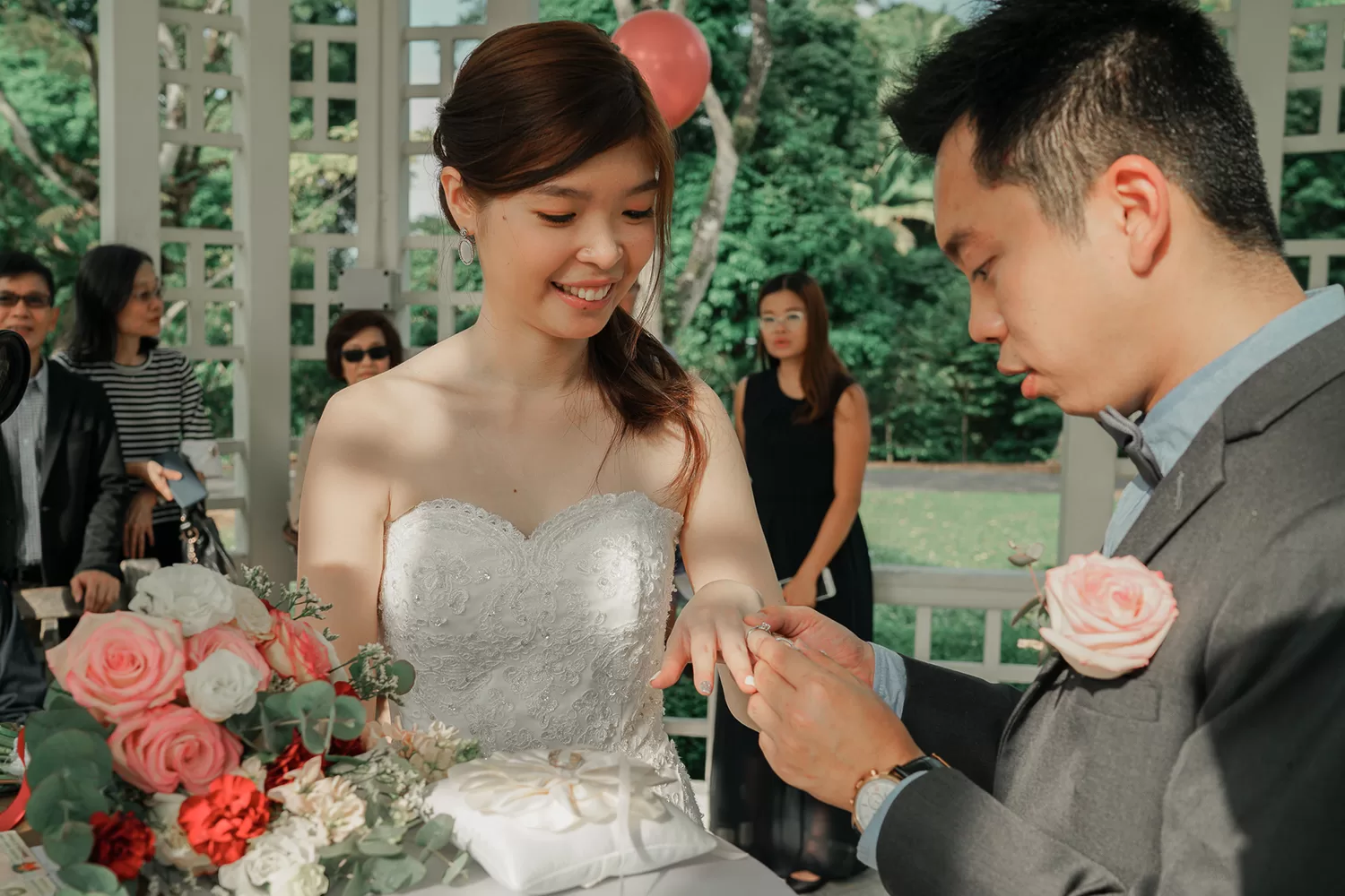Actual day wedding at Bandstand Botanic Gardens, Singapore.