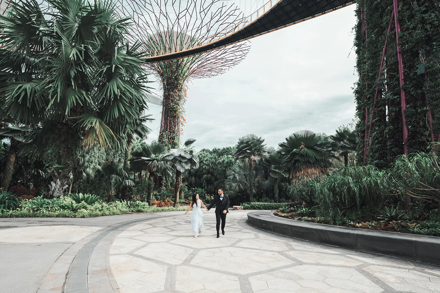 Pre-wedding photoshoot at Supertree Grove, Gardens by the Bay, Singapore