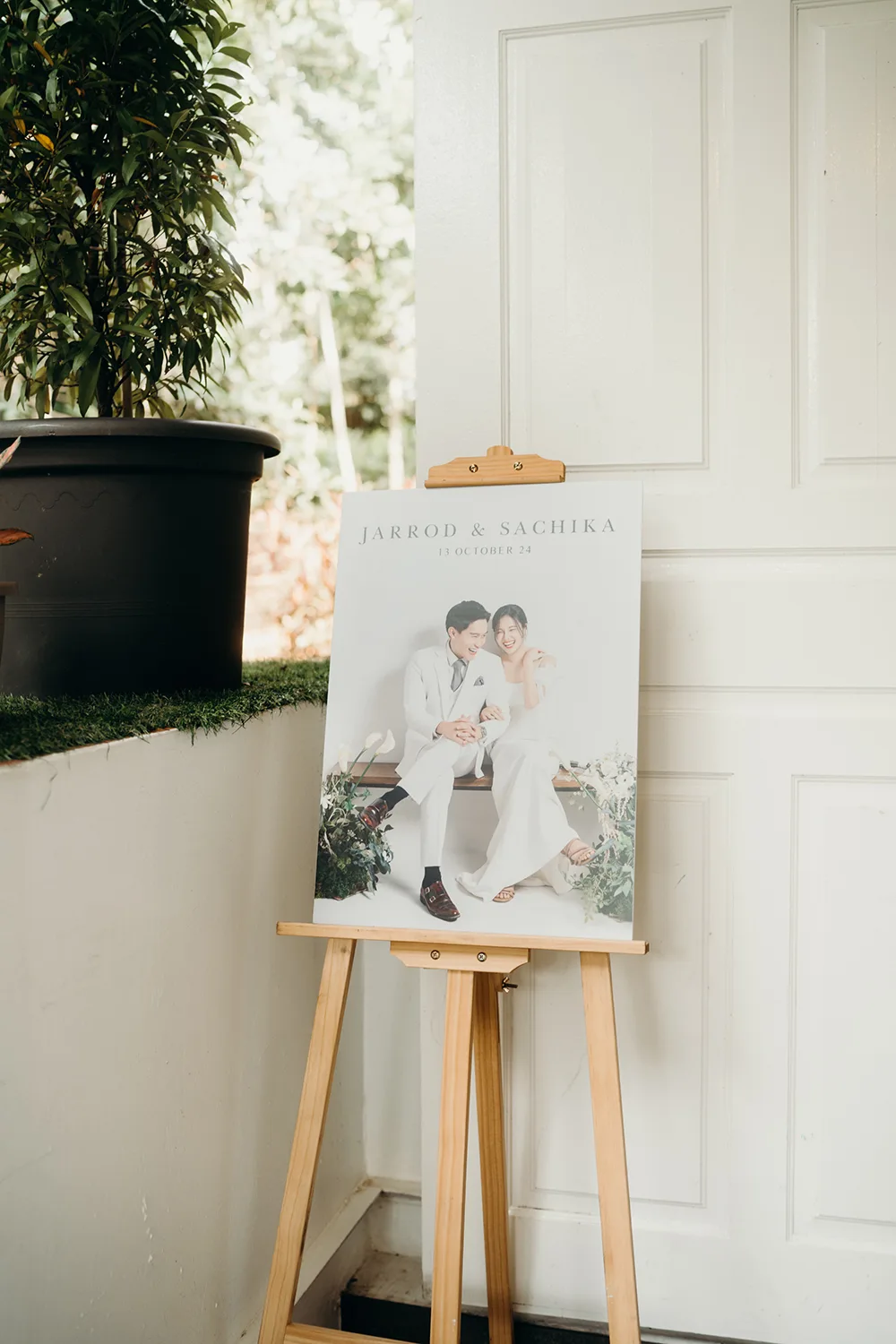 Actual day wedding at Au Balcon at The Garage, Botanic Gardens, Singapore.