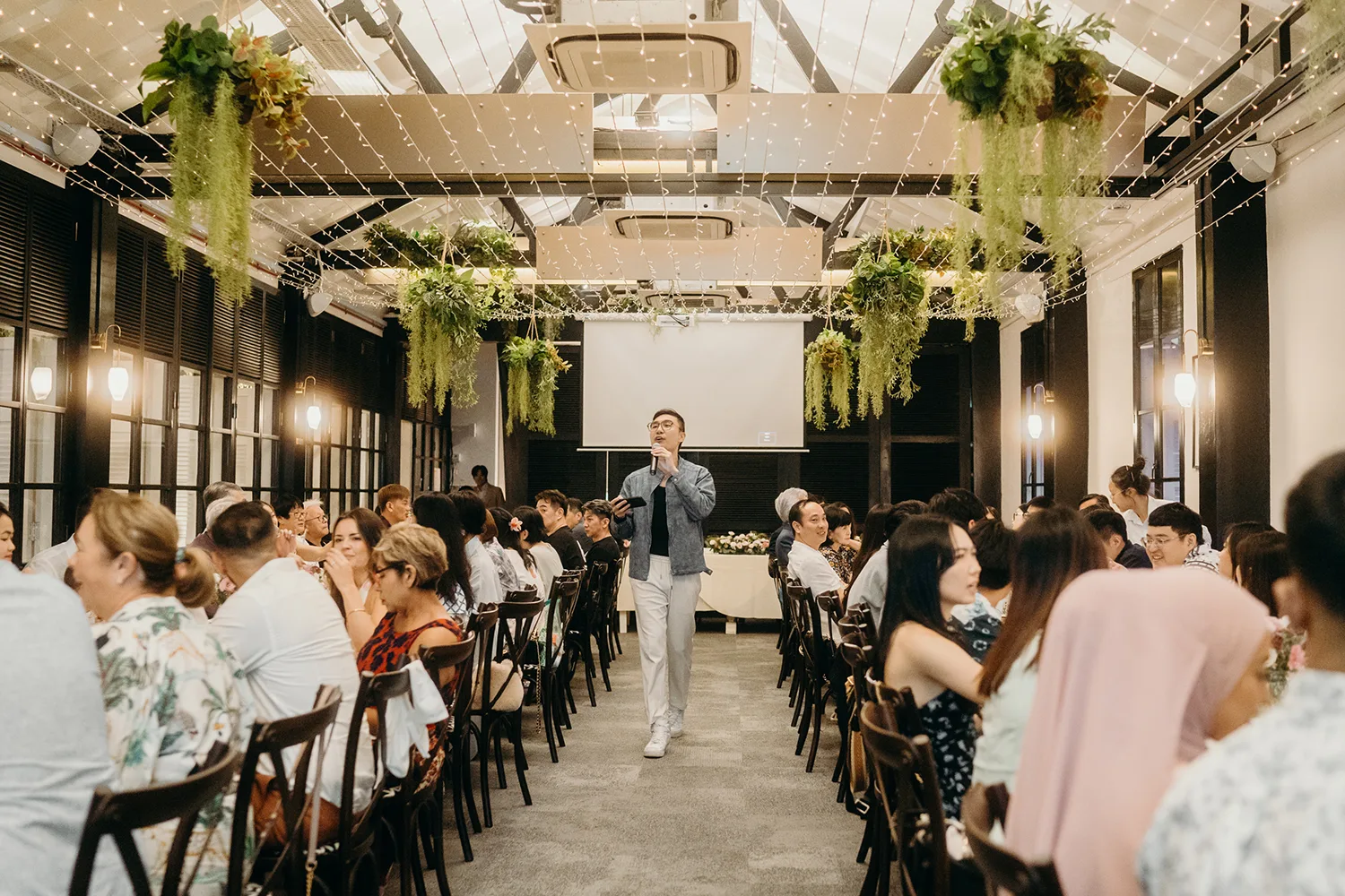 Actual day wedding at Au Balcon at The Garage, Botanic Gardens, Singapore.