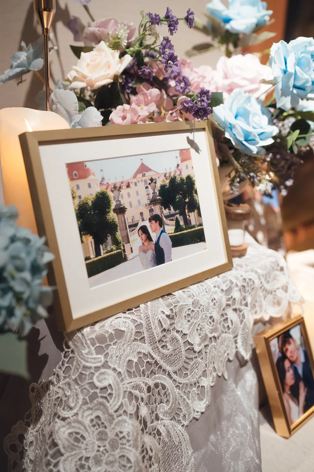 Actual day wedding at Four Seasons Hotel, Singapore.