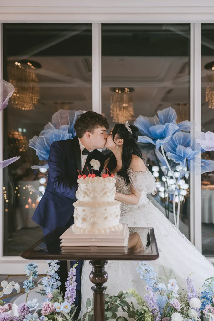 Actual day wedding at Four Seasons Hotel, Singapore.