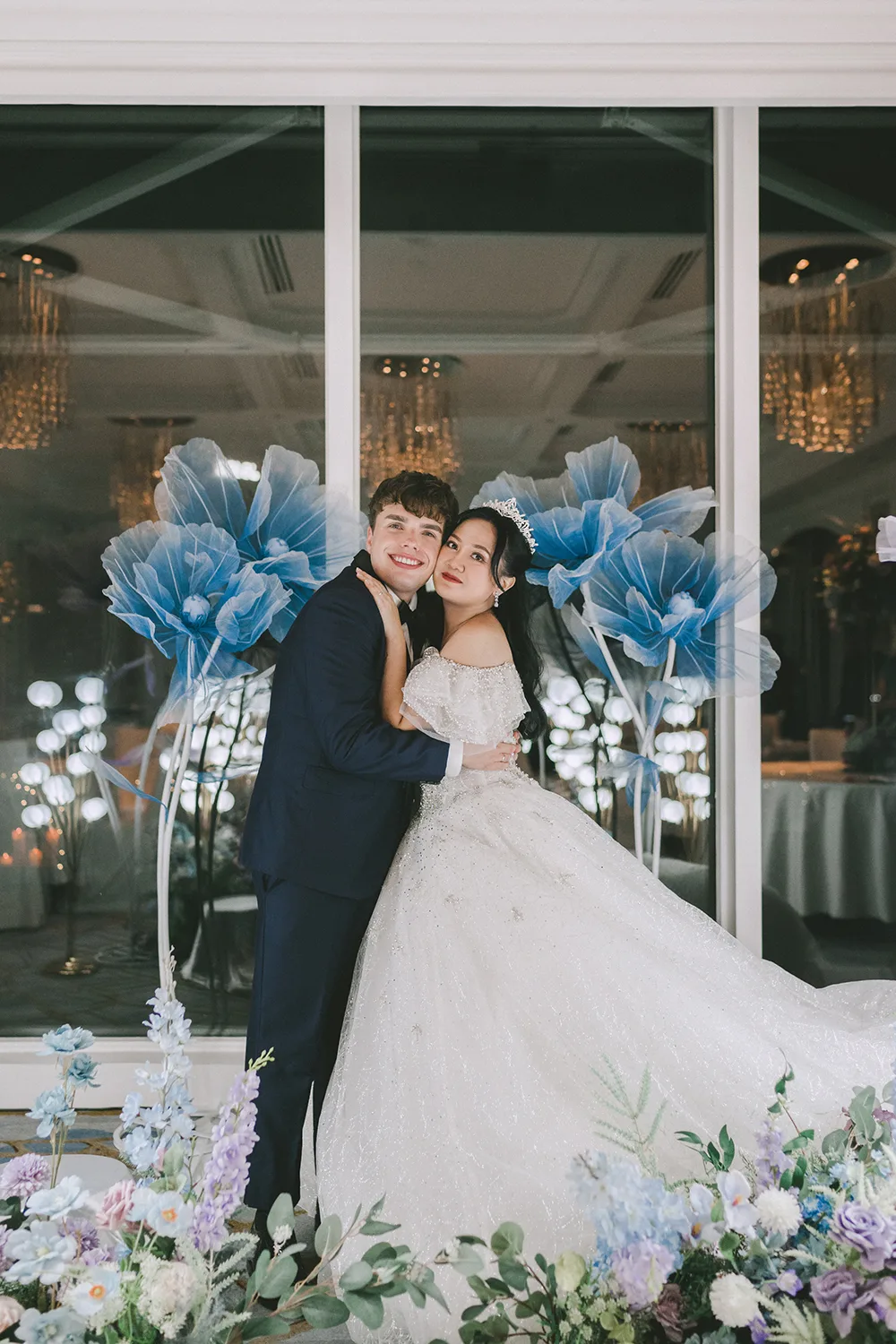 Actual day wedding at Four Seasons Hotel, Singapore.