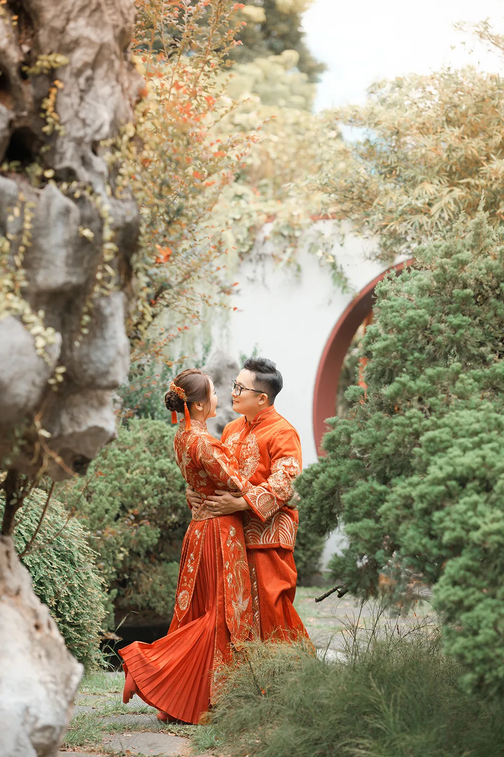 Pre-wedding photoshoot at Gardens by the Bay, Chinese Garden, Singapore.