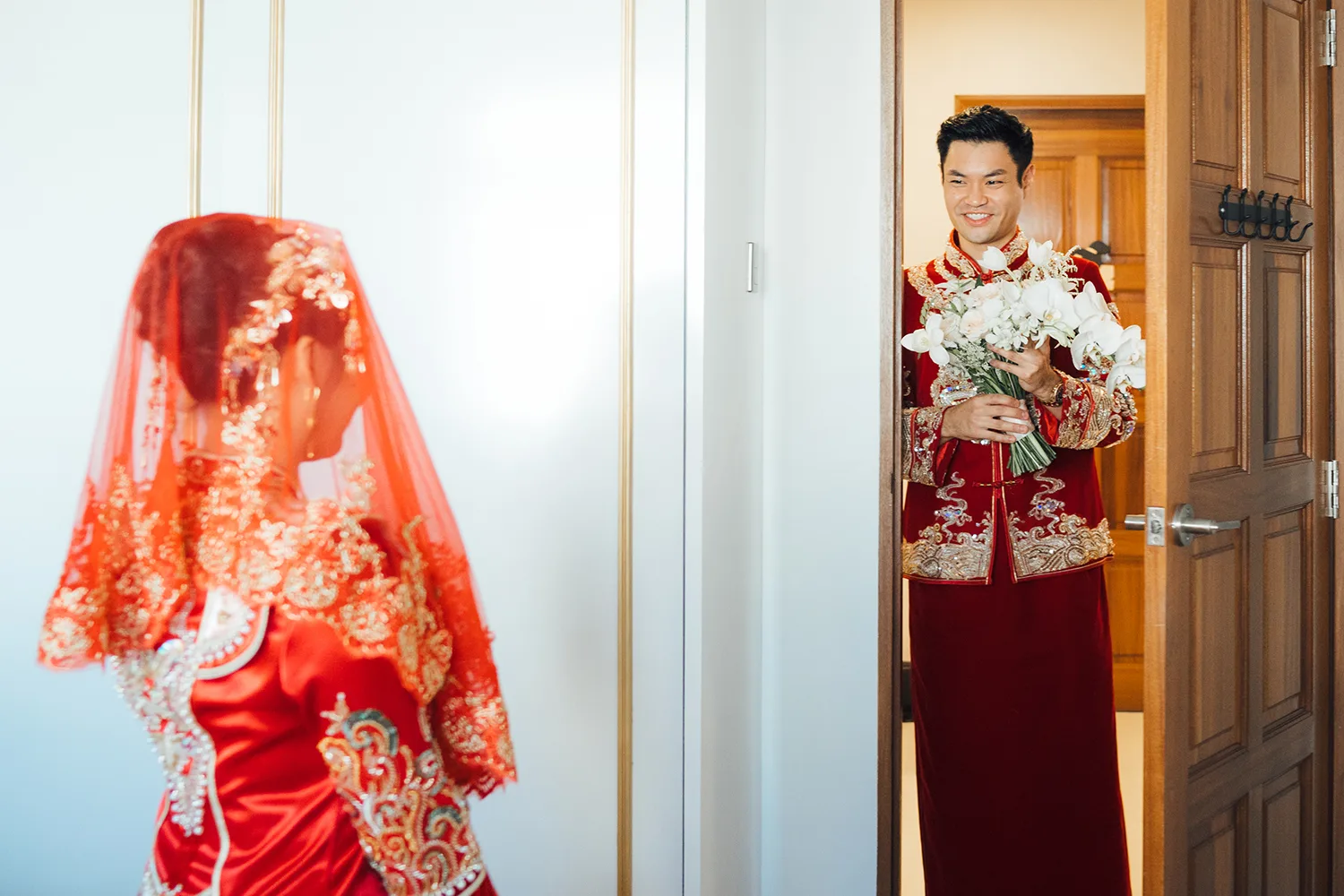 Actual day wedding at Pan Pacific Orchard, Singapore.