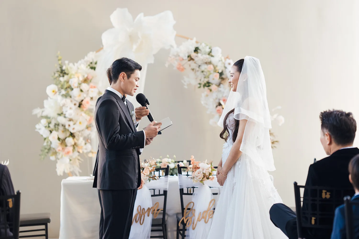 Actual day wedding at Pan Pacific Orchard, Singapore.