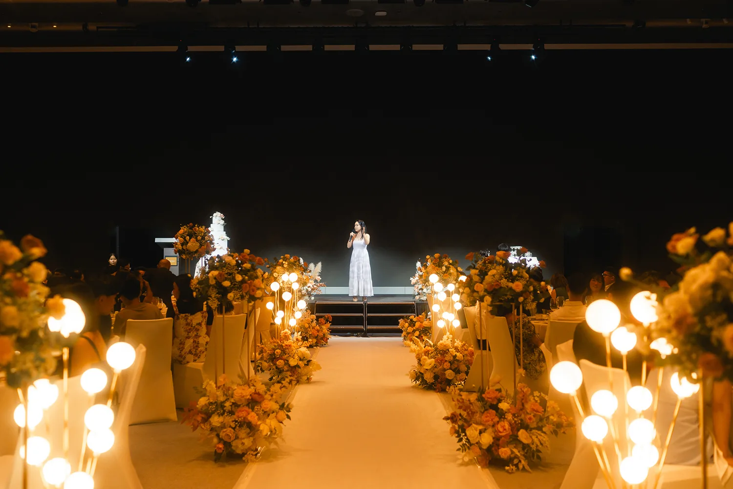 Actual day wedding at Pan Pacific Orchard, Singapore.