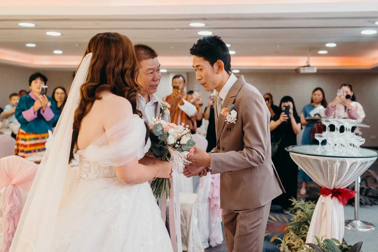 Actual day wedding at Orchid Country Club, Singapore.