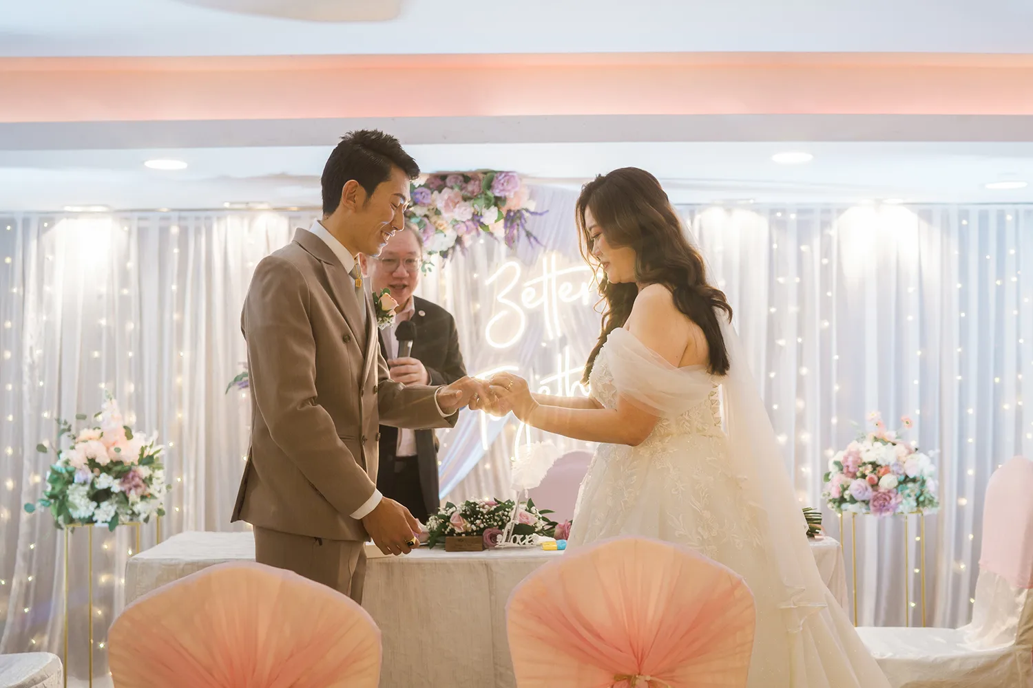 Actual day wedding at Orchid Country Club, Singapore.