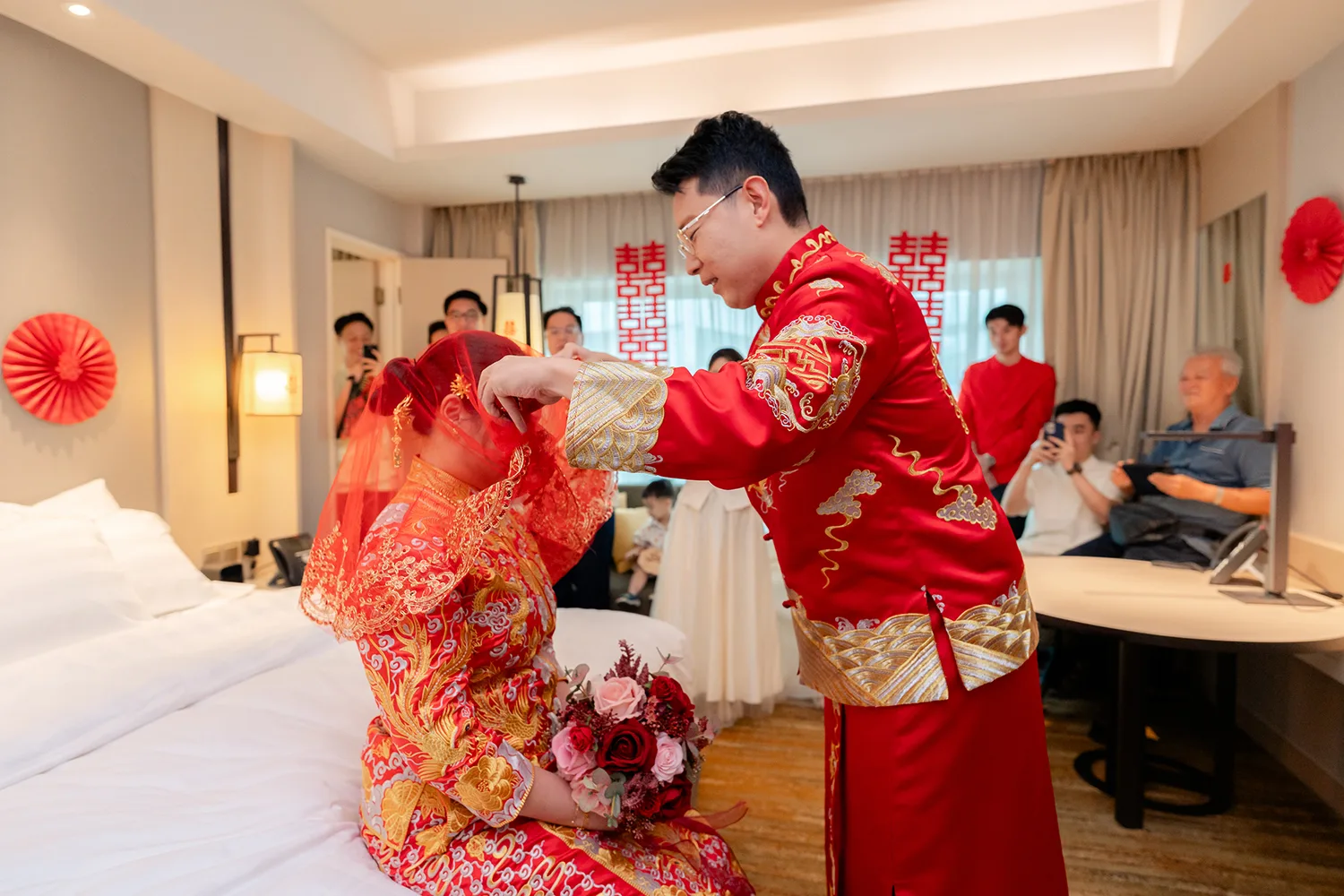 Actual day wedding at Parkroyal on Beach Road, Singapore.