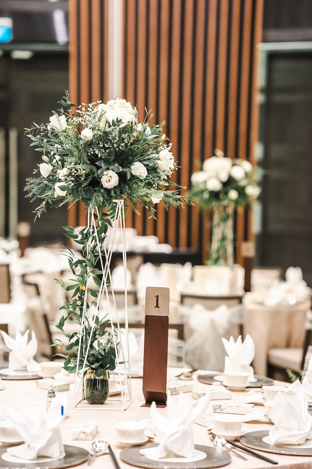 Actual day wedding at Parkroyal on Beach Road, Singapore.