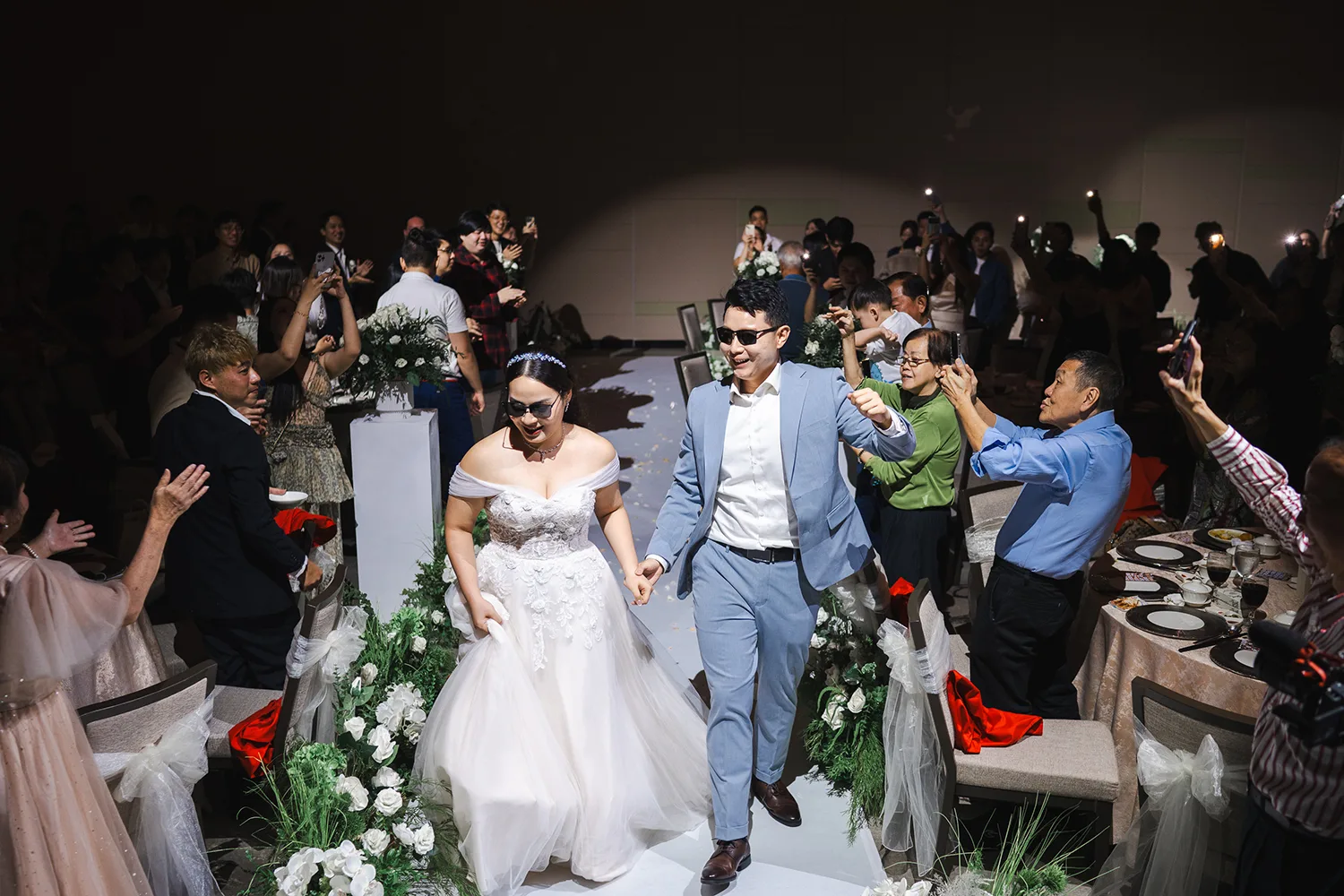 Actual day wedding at Parkroyal on Beach Road, Singapore.