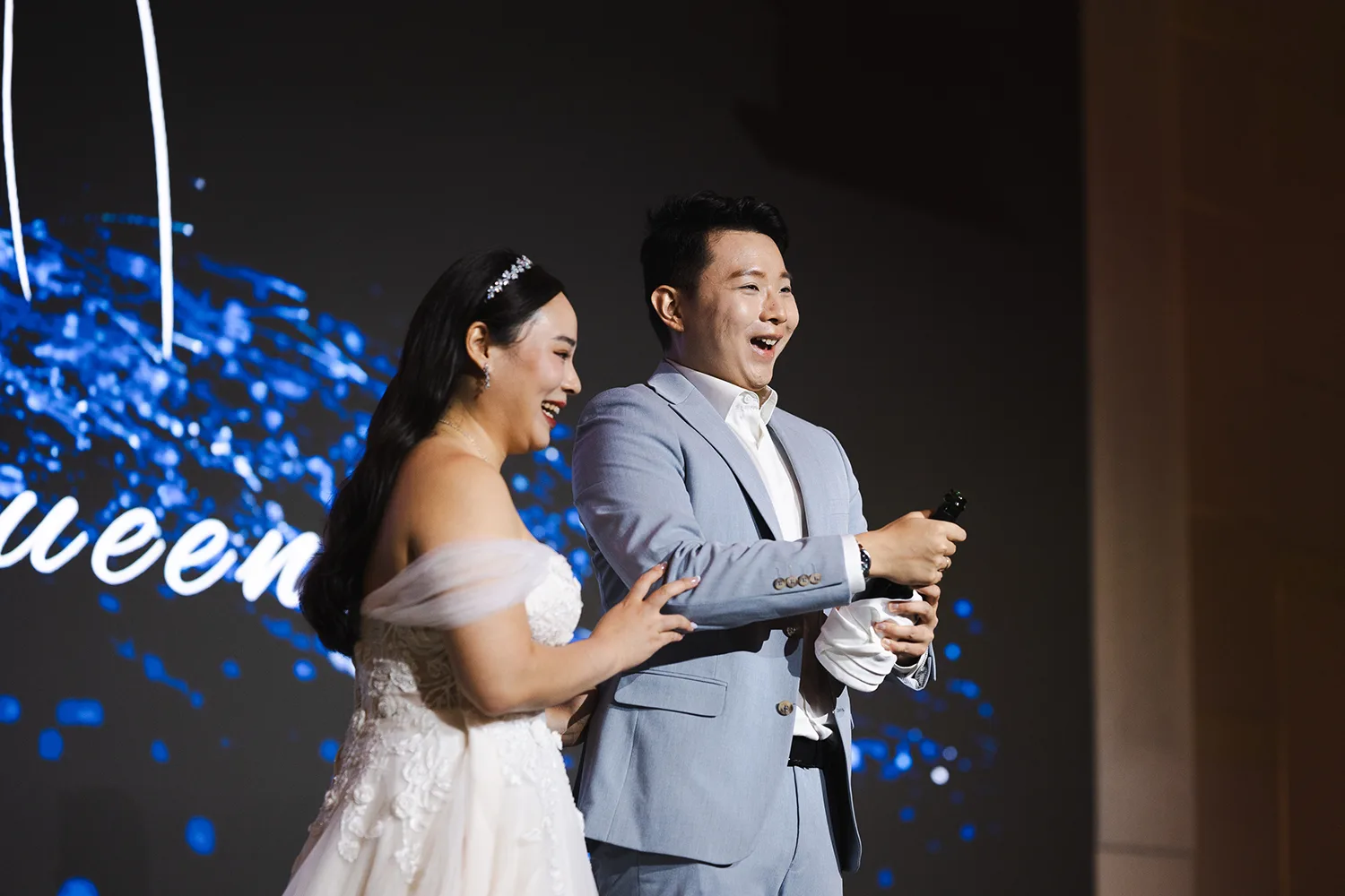 Actual day wedding at Parkroyal on Beach Road, Singapore.