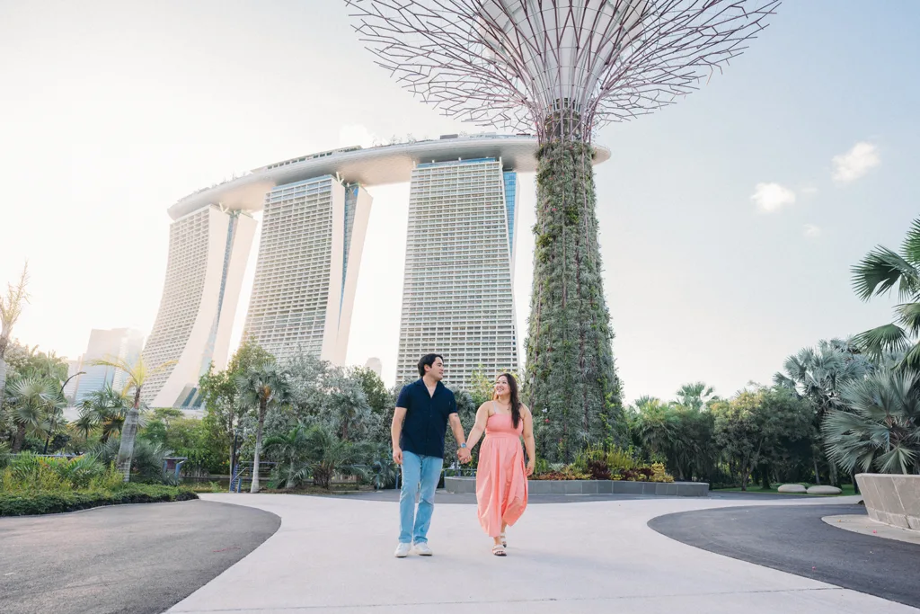 Marriage proposal at Gardens by the Bay, Singapore.