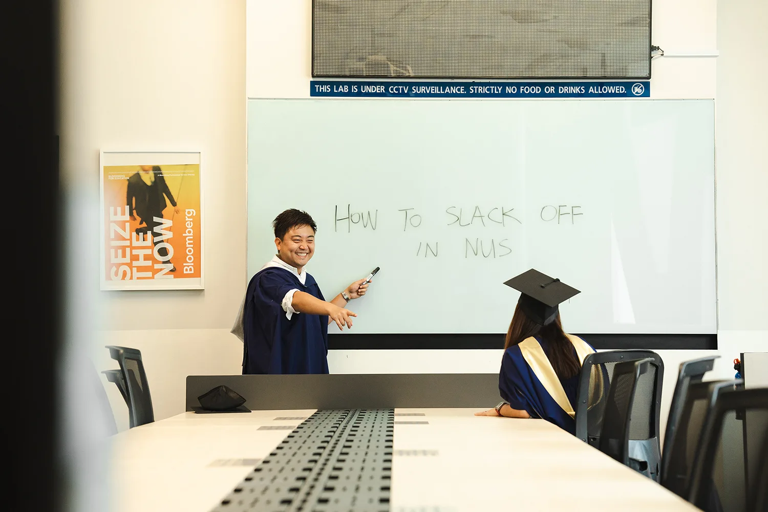 Couple graduation photoshoot in NUS, Singapore.