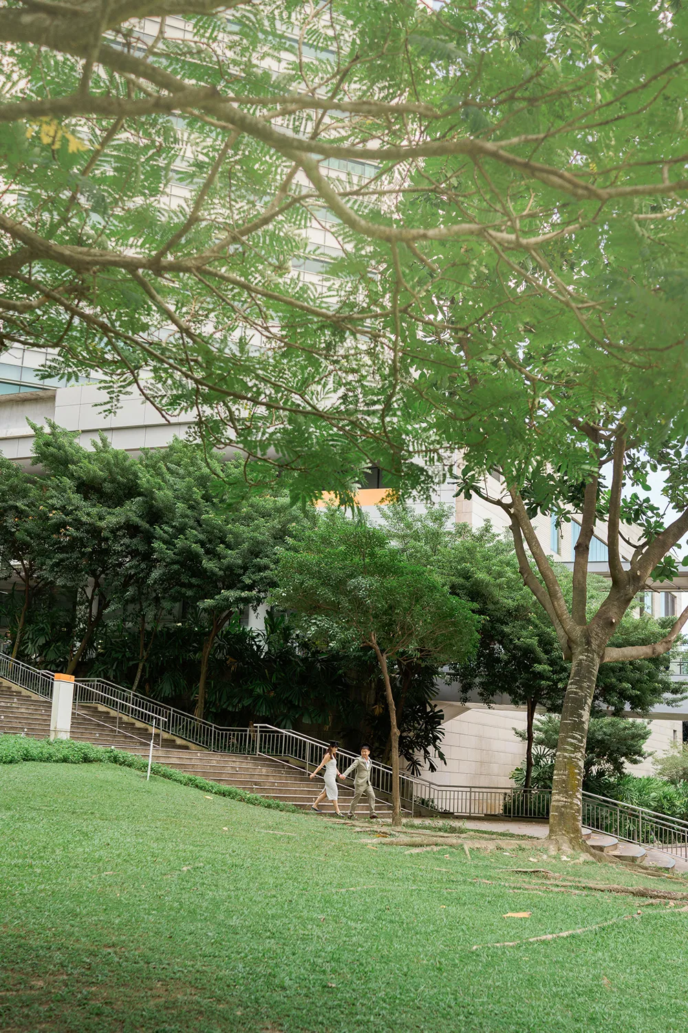 Couple graduation photoshoot in NUS, Singapore.