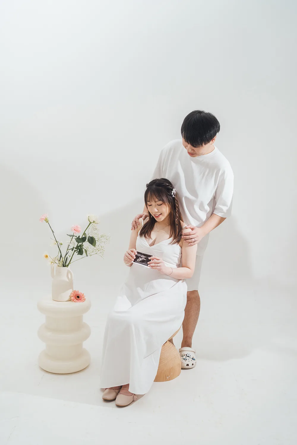 Studio maternity photoshoot in Singapore.