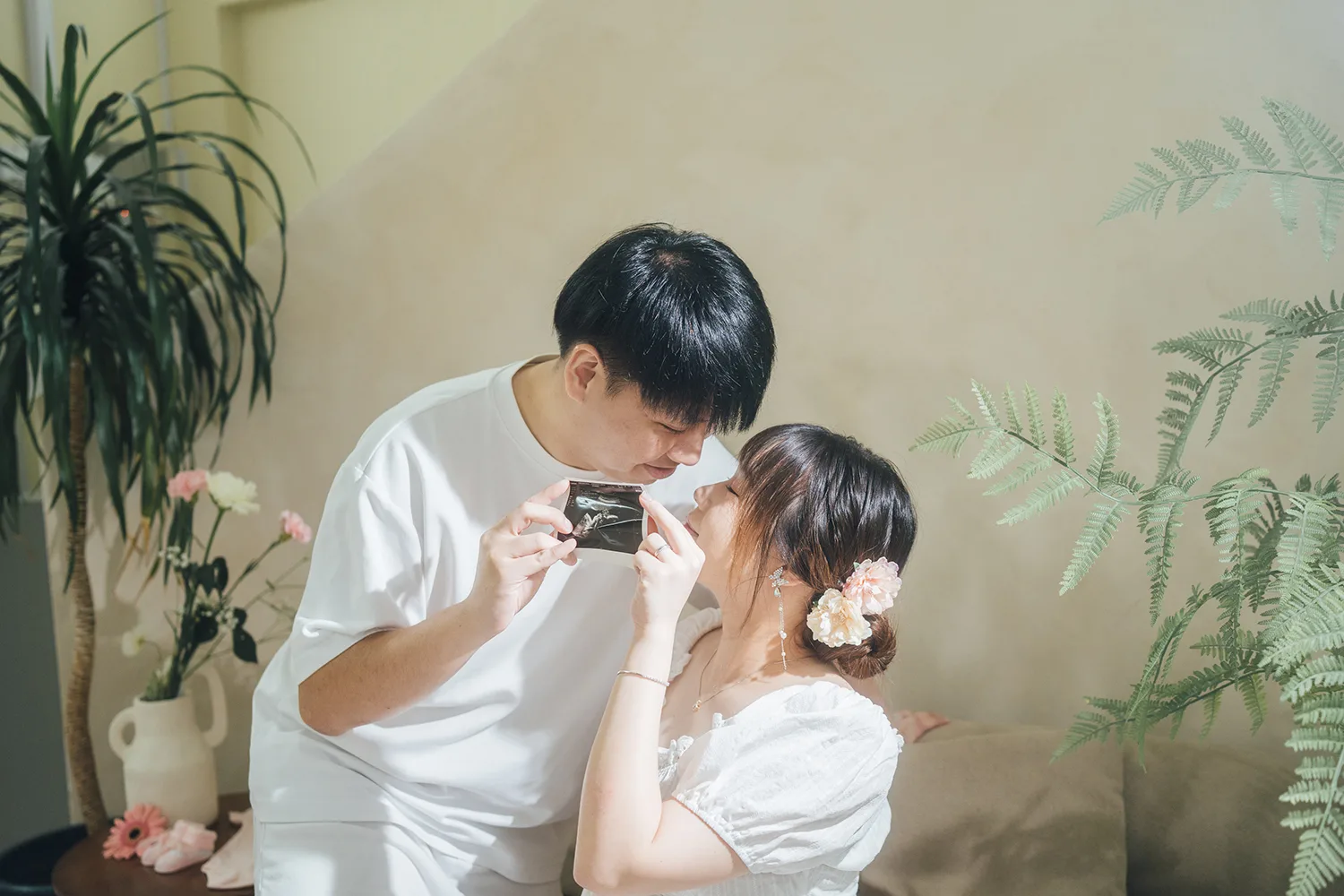 Studio maternity photoshoot in Singapore.