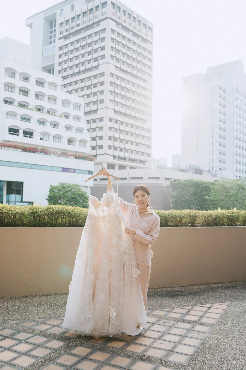 Wedding day at Orchard Rendezvous Hotel, Singapore.