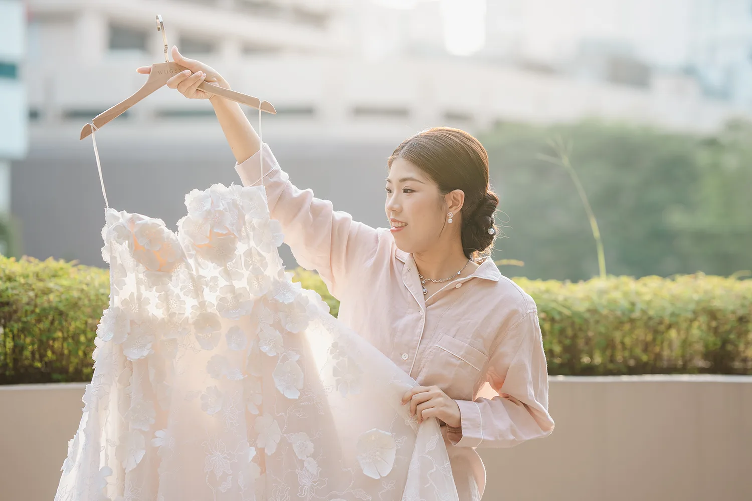Wedding day at Orchard Rendezvous Hotel, Singapore.