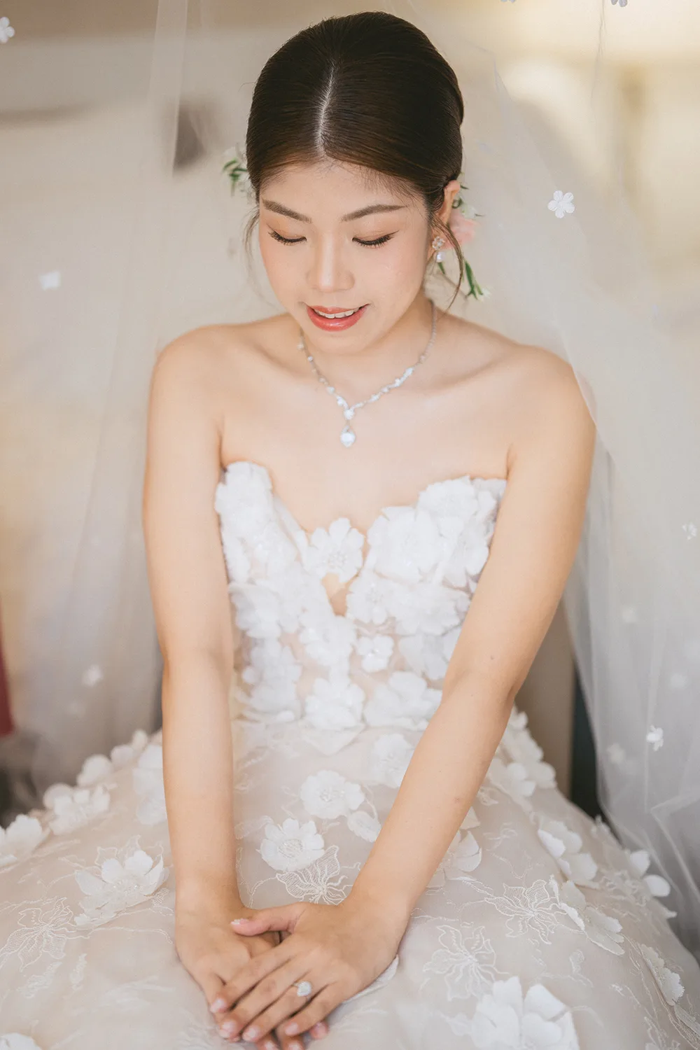 Wedding day at Orchard Rendezvous Hotel, Singapore.