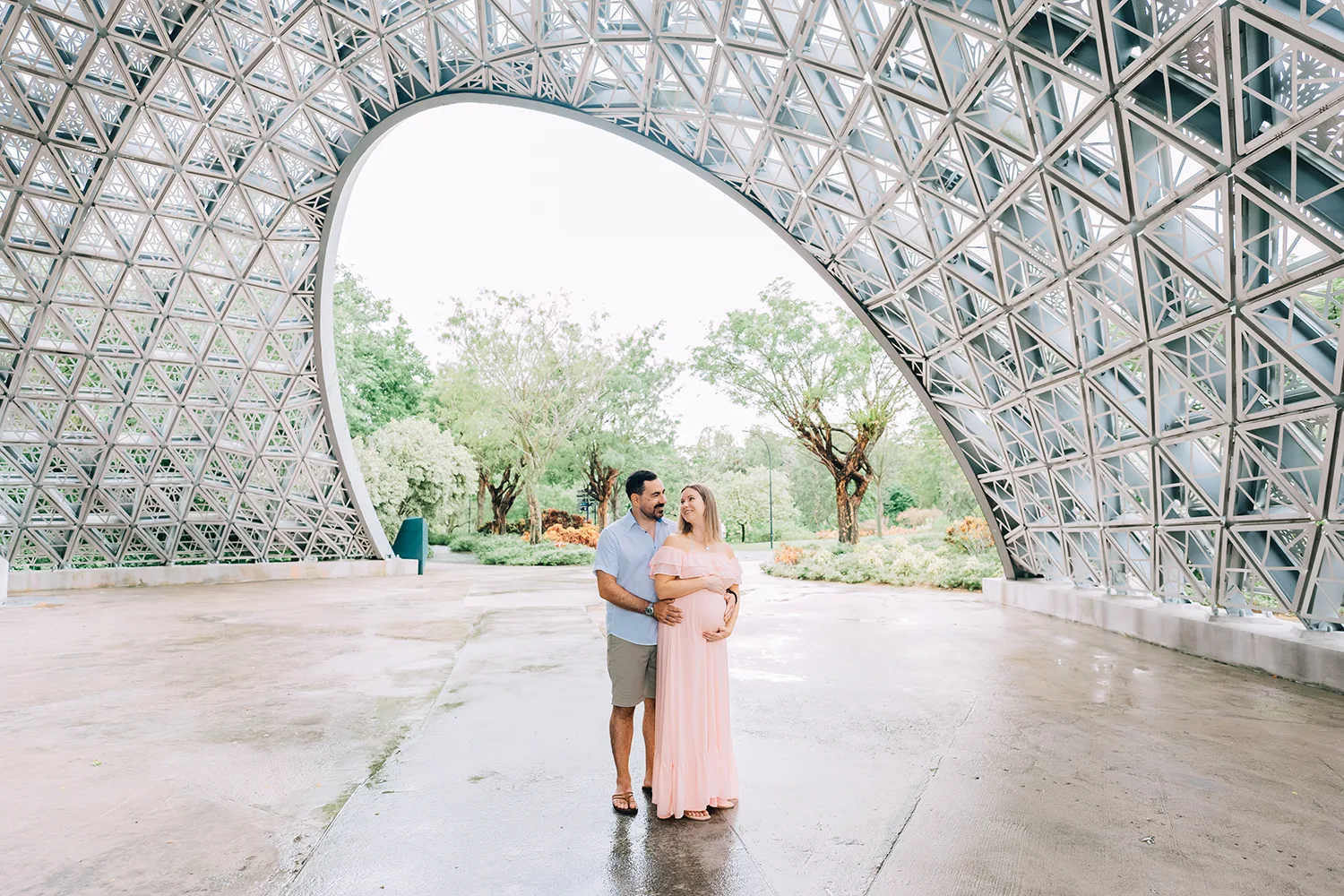 Maternity photoshoot at Gardens by the Bay, Singapore.